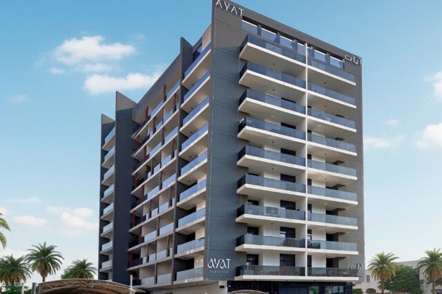 THE BEAUTY OF ENOUGH/Ready to move